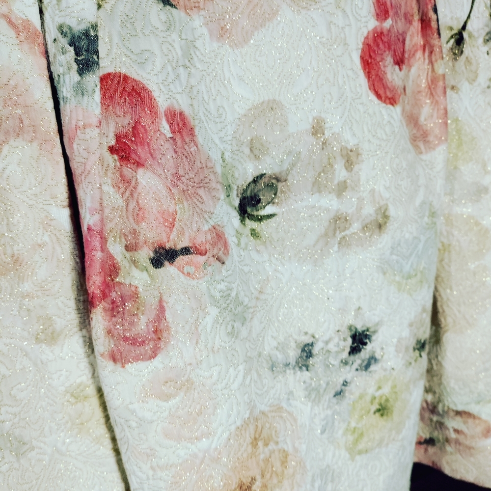 SOLD Maggy London Floral Sparkly Party Dress - Picture 4 of 8
